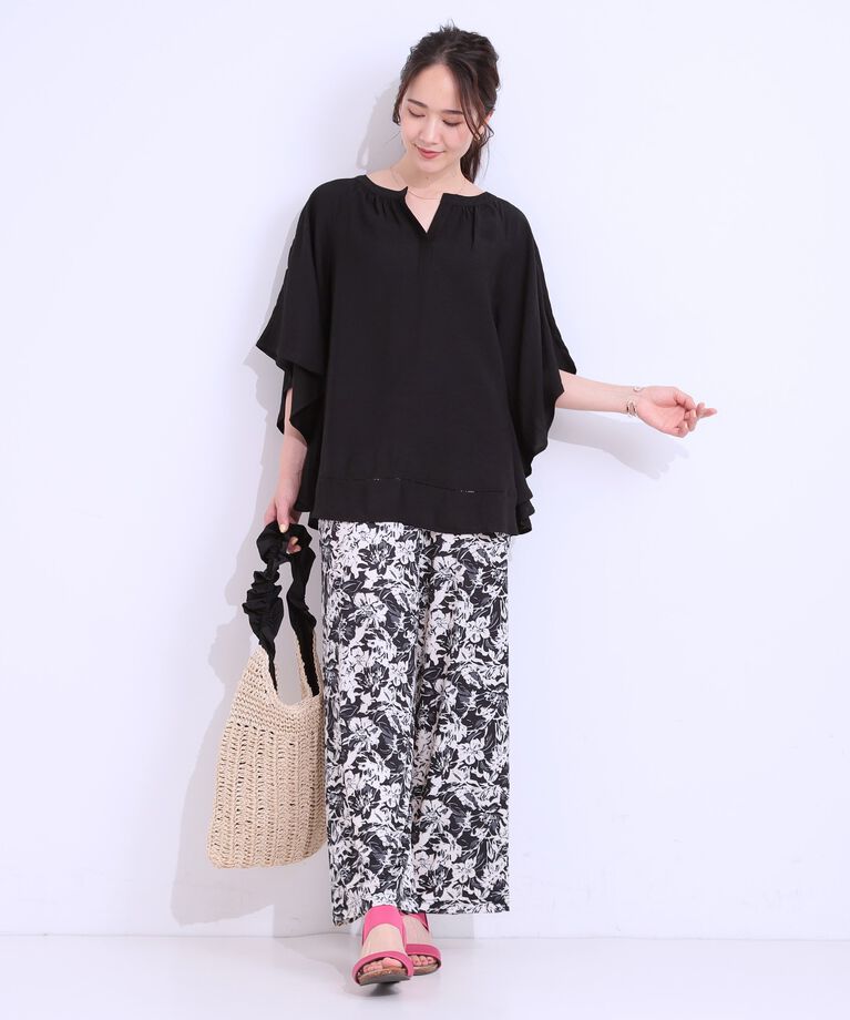 SHOO･LA･RUE「【洗える/S-LL/接触冷感】涼しく体型カバー お袖フレア ドレープブラウス」|シャツ・ブラウス|