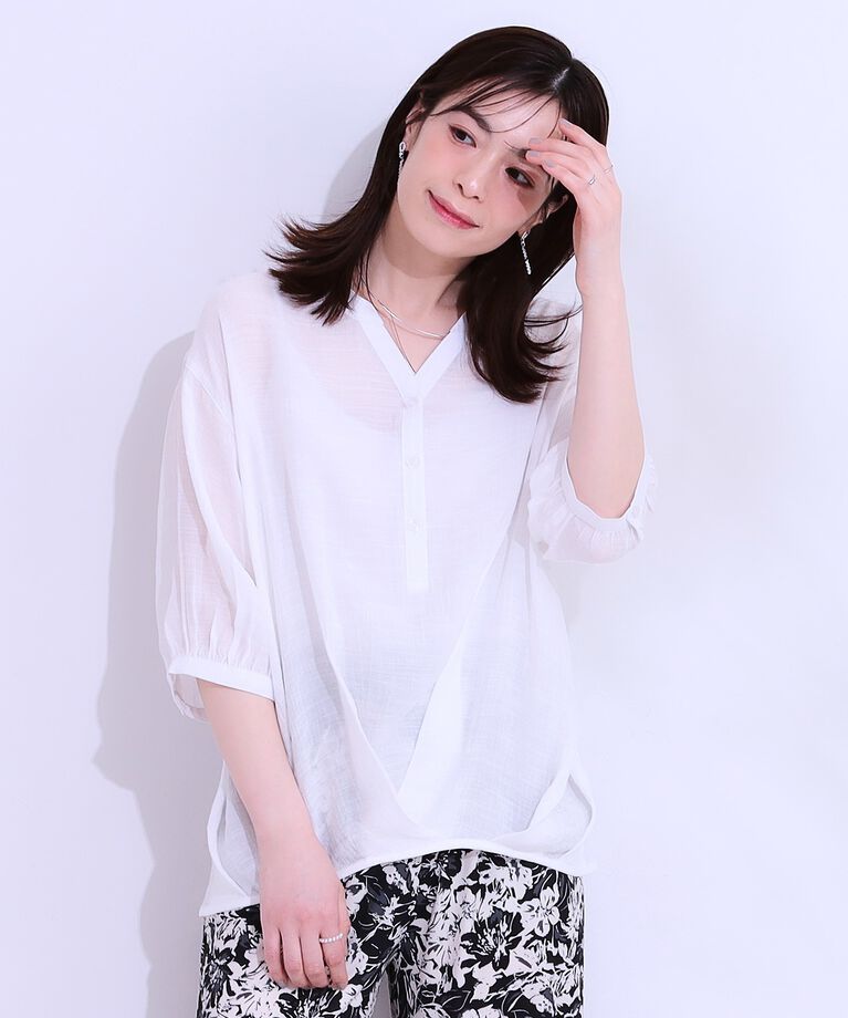SHOO･LA･RUE「【S-LL】インせず腰回りすっきり フロントタックブラウス」|シャツ・ブラウス|
