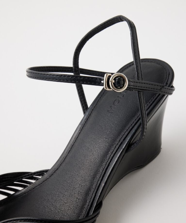 MOUSSY「NARROW STRAP WEDGE サンダル」|サンダル|