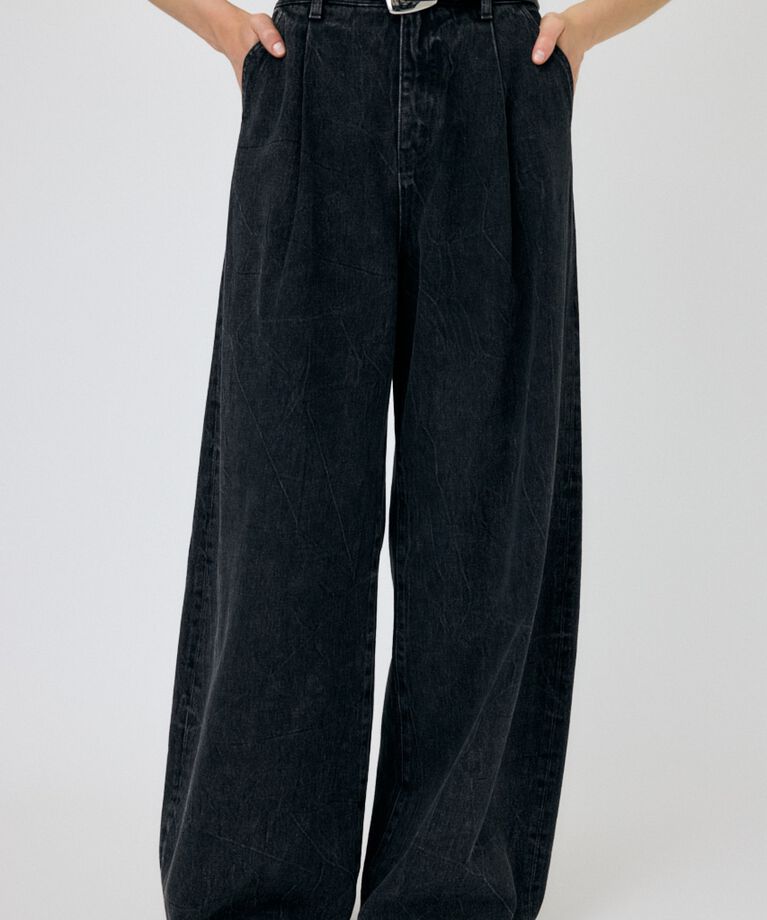 MOUSSY「WAVY TUCK BAGGY」|デニム|