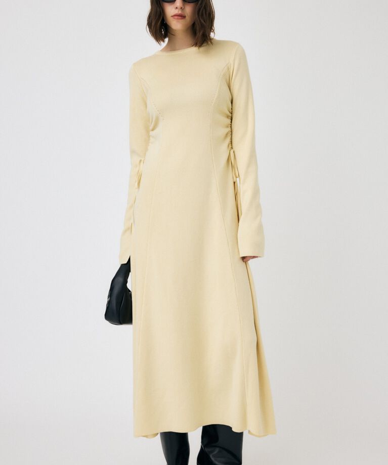 MOUSSY「WAIST RIBBON モックネックドレス」|ワンピース|ECRU