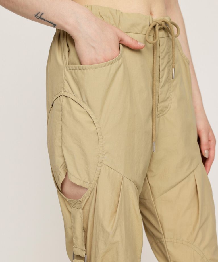 SLY「NYLON TUCK FLARE パンツ」|その他|