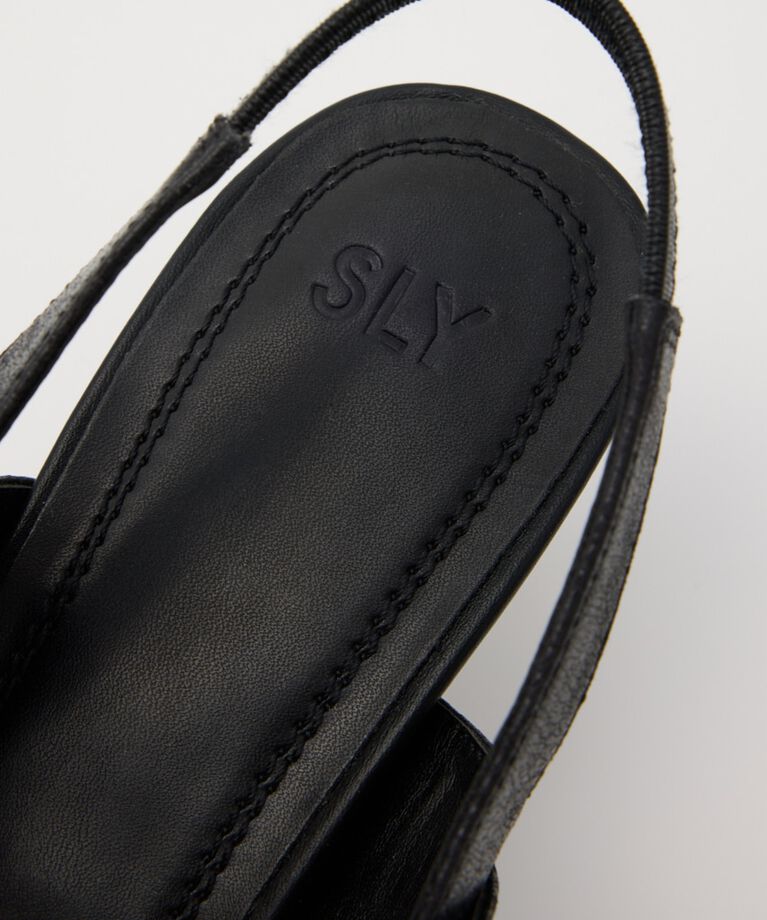 SLY「POINTED TOE BELT サンダル」|サンダル|