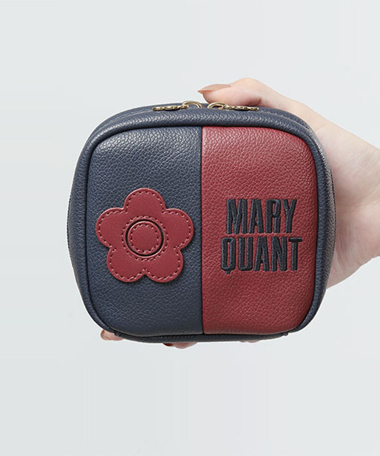 MARY QUANT「バイカラーデイジーロゴ キューボイドポーチミニ」|ポーチ|ネイビー