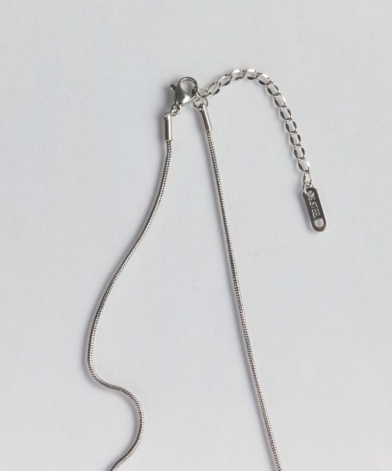 Phoebe「【金属アレルギー対応】スウェイリボンチェーンネックレス　シルバー/サージカルステンレス」|ネックレス|