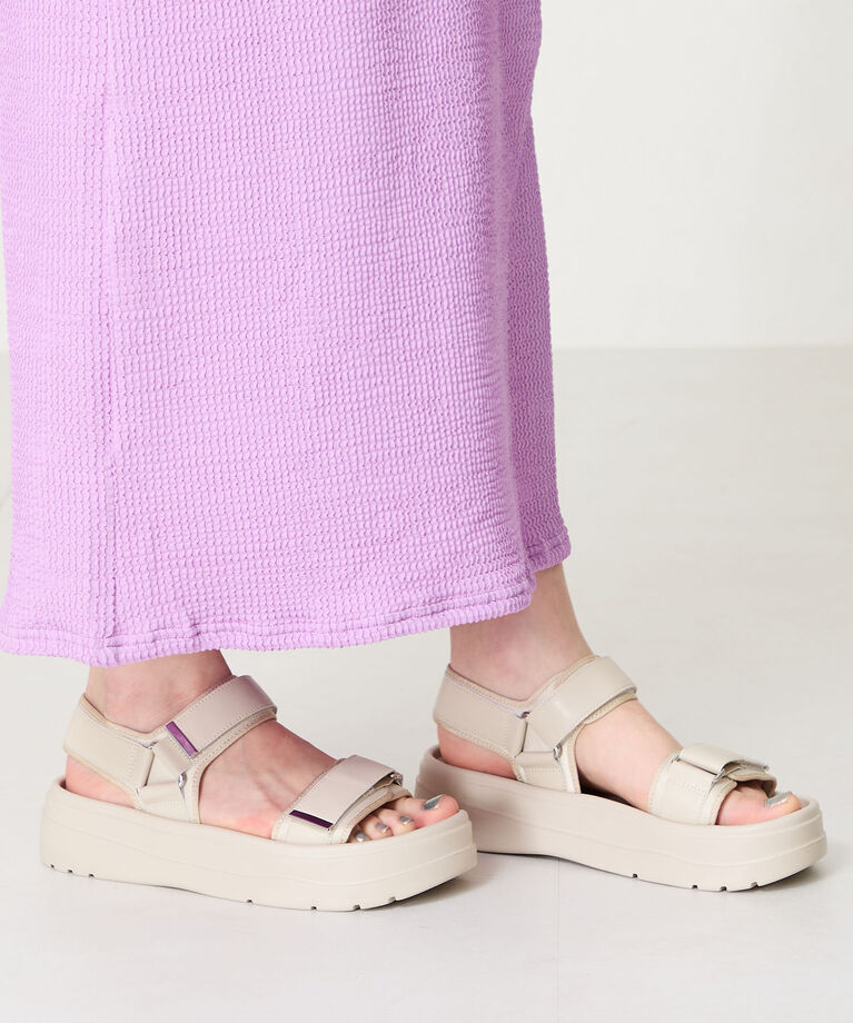 ORiental TRaffic「●2025春夏新作●【Fit meサンダル】メタルパーツ厚底サンダル/51226 サンダル 厚底 人気 売れてる」|サンダル|