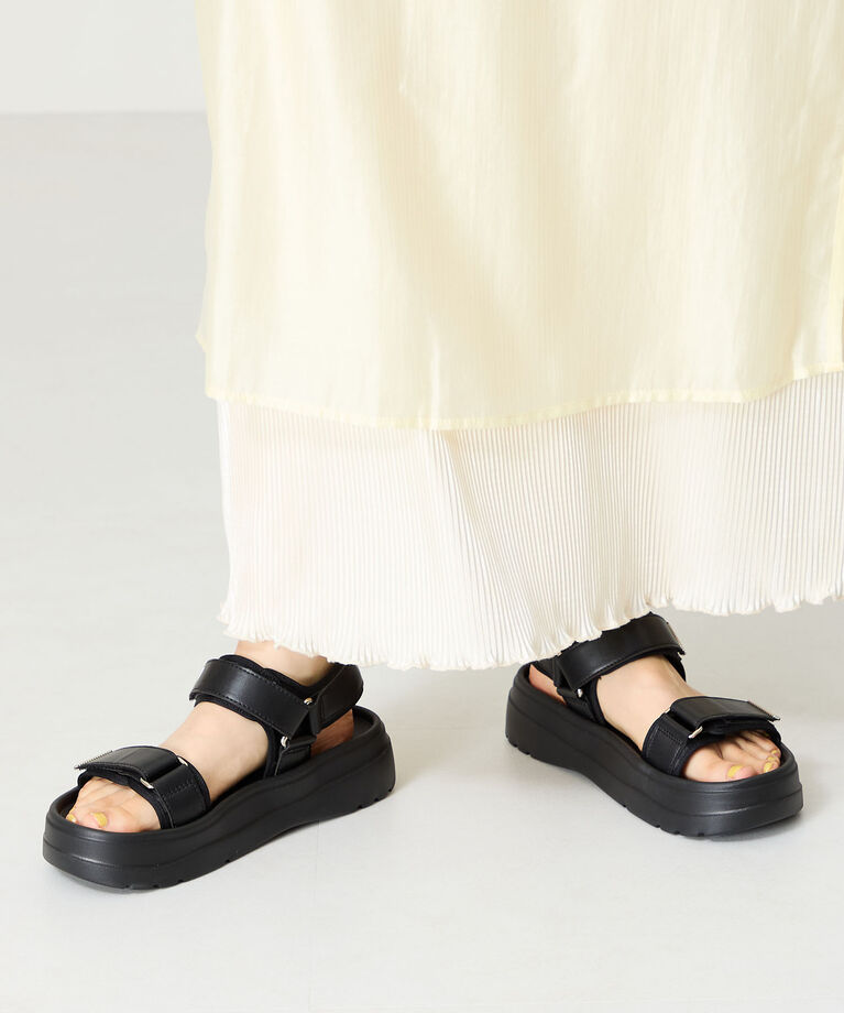 ORiental TRaffic「●2025春夏新作●【Fit meサンダル】メタルパーツ厚底サンダル/51226 サンダル 厚底 人気 売れてる」|サンダル|
