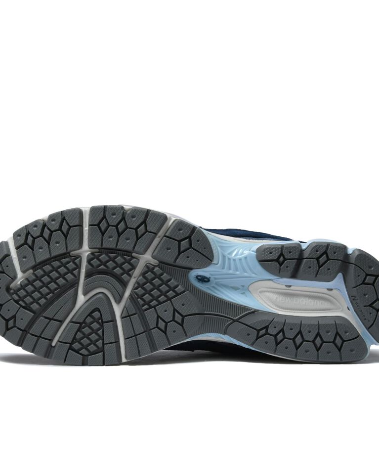 NEW BALANCE 「【NEW BALANCE】M2002RAS(D)」|スニーカー|