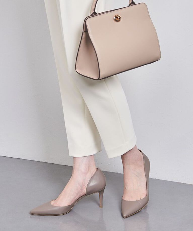 UNITED ARROWS「ポインテッド サイドオープン パンプス」|パンプス|BEIGE