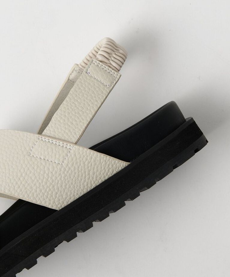 BEAUTY&YOUTH UNITED ARROWS「ビッグクロス バックストラップ サンダル」|サンダル|