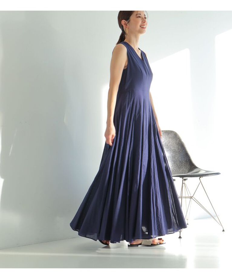 Demi-Luxe BEAMS 「【別注】MARIHA / 彗星 ソリッド ワンピース」|ワンピース|