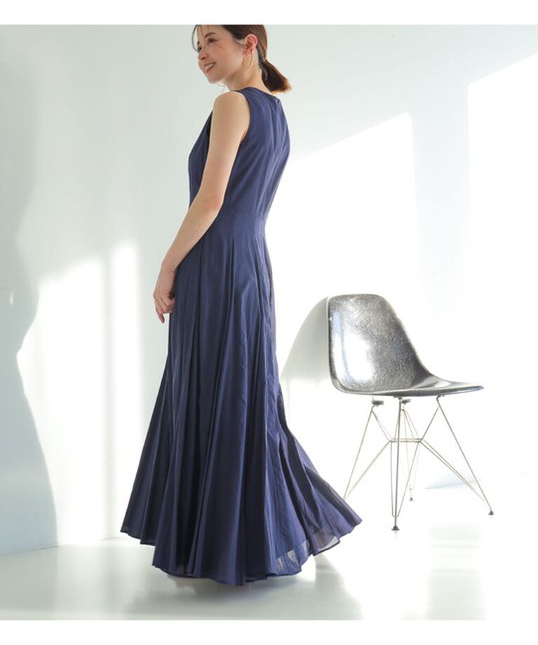 Demi-Luxe BEAMS 「【別注】MARIHA / 彗星 ソリッド ワンピース」|ワンピース|