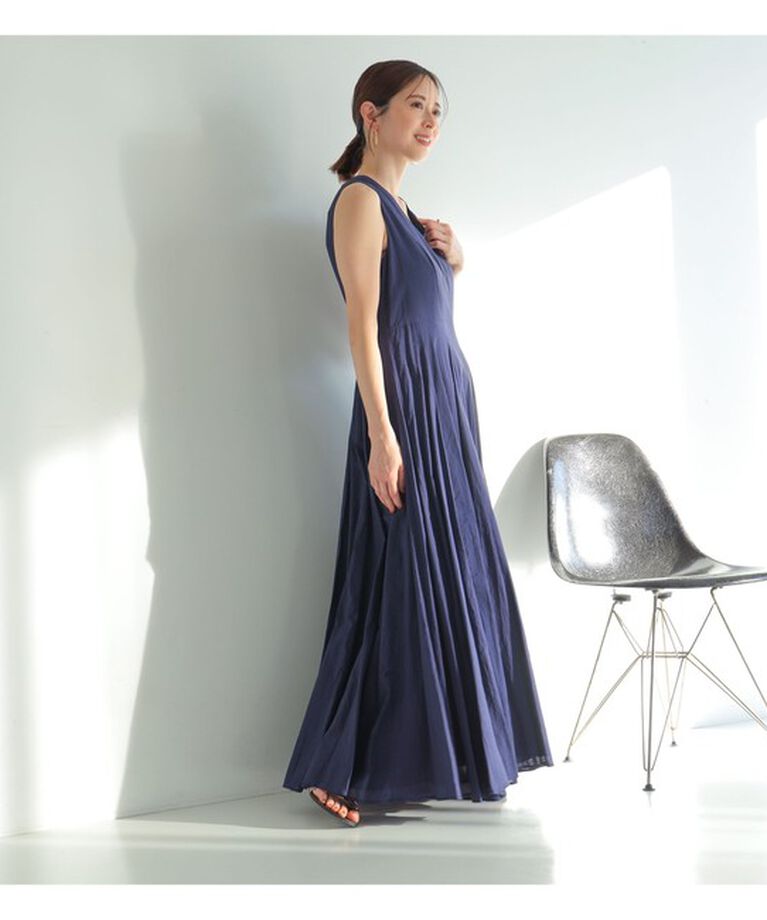 Demi-Luxe BEAMS 「【別注】MARIHA / 彗星 ソリッド ワンピース」|ワンピース|