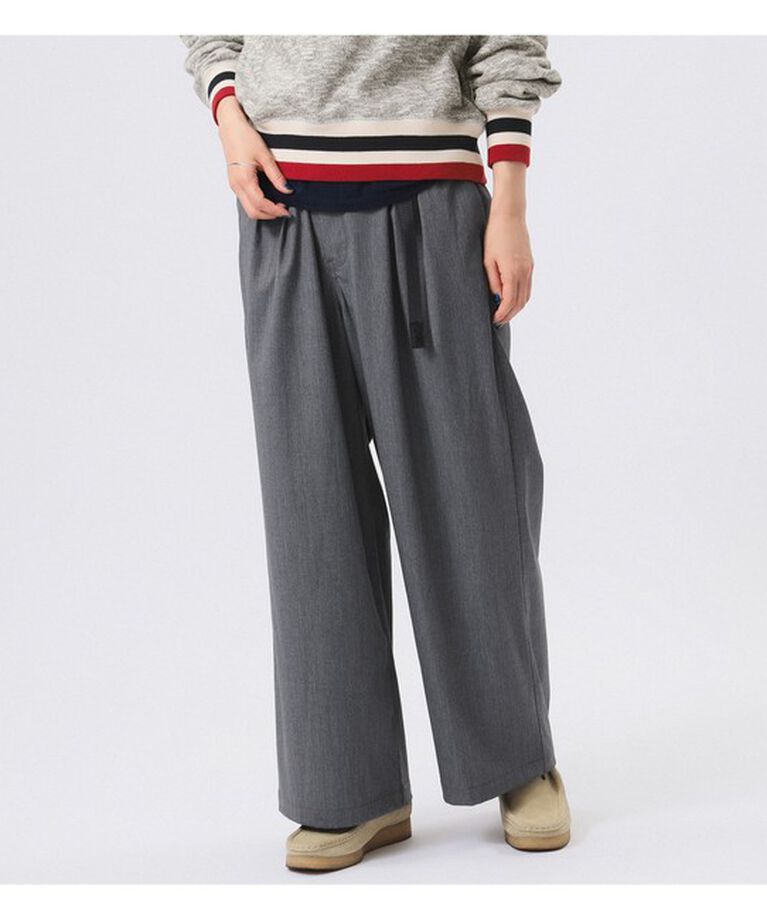 BEAMSBOY「Gramicci × BEAMS BOY / 別注 2プリーツ ワイド スラックス」|チノ|