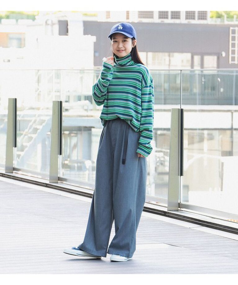 BEAMSBOY「Gramicci × BEAMS BOY / 別注 2プリーツ ワイド スラックス」|チノ|