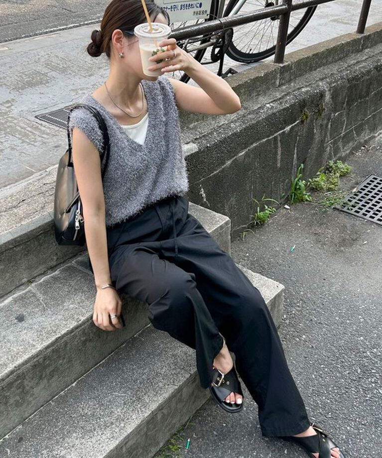 fredy emue「【WEB限定カラーあり】ポリフェザーニットベスト」|ベスト・ジレ|