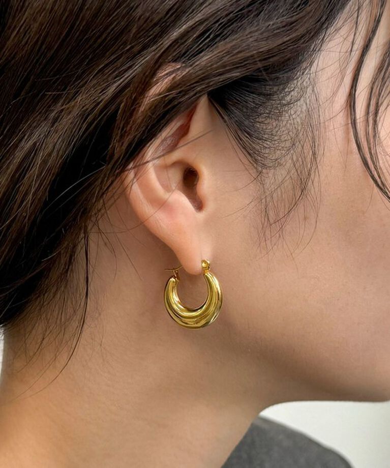fredy emue「ステンレス三日月リングピアス」|ピアス|