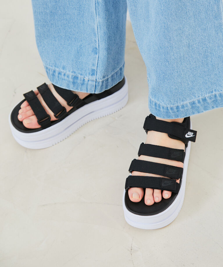 Juze「【追加】【NIKE】 ウィメンズアイコンクラシックサンダル【WEB限定】」|サンダル|