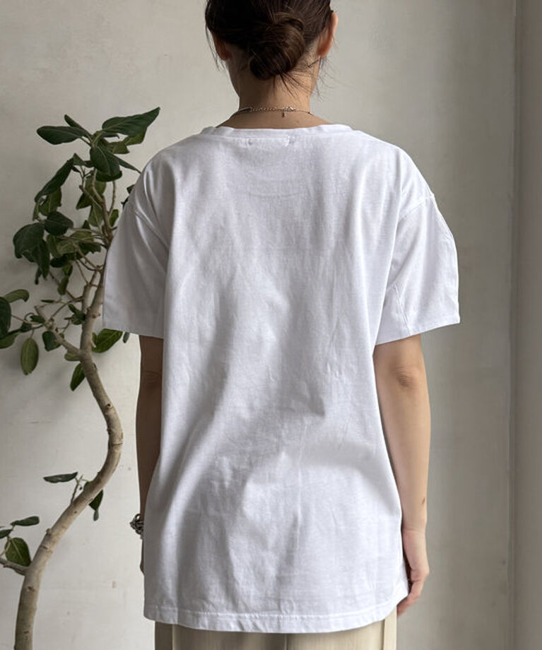  「【WEB限定】ホットフィックスロゴプルオーバー」|Tシャツ・カットソー|