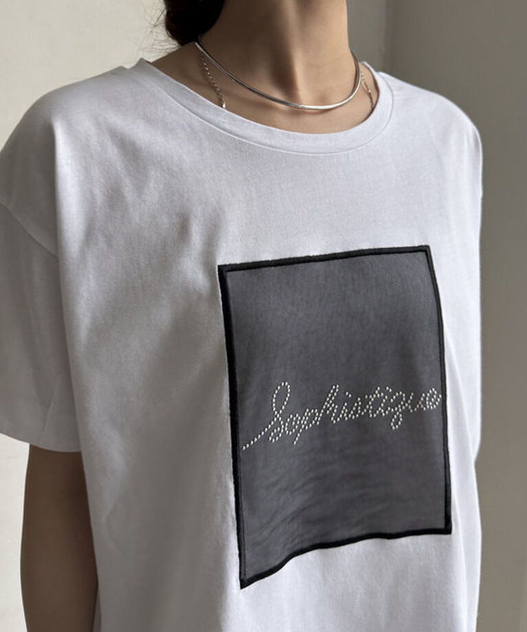  「【WEB限定】ホットフィックスロゴプルオーバー」|Tシャツ・カットソー|