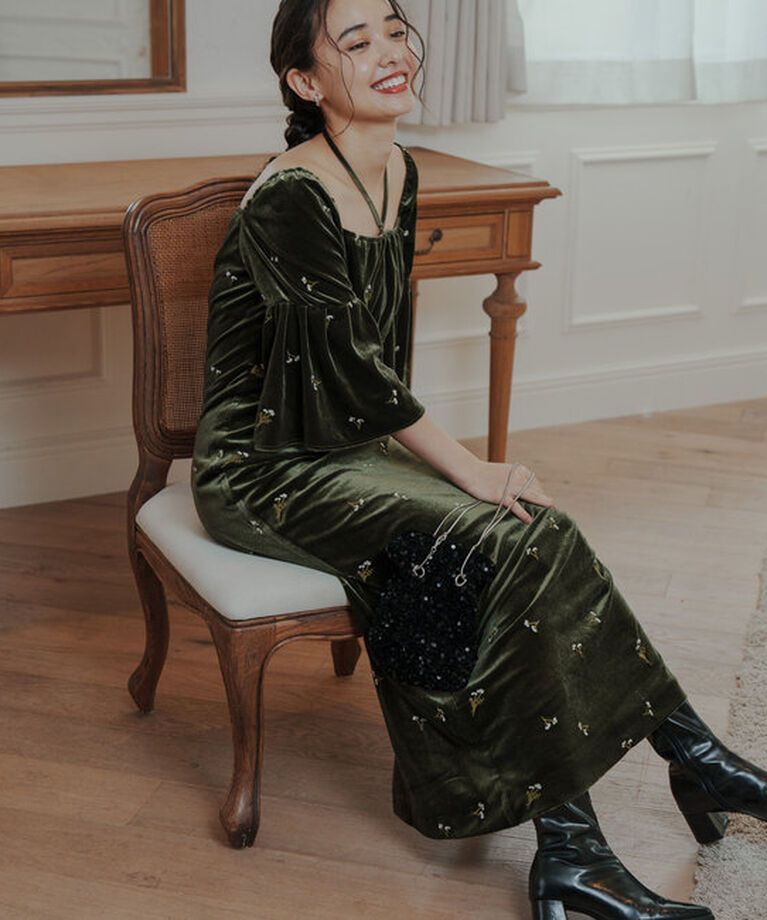  「【オケージョンドレス/結婚式】velour bell sleeve dress」|ドレス|カーキ