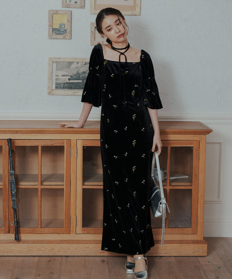  「【オケージョンドレス/結婚式】velour bell sleeve dress」|ドレス|