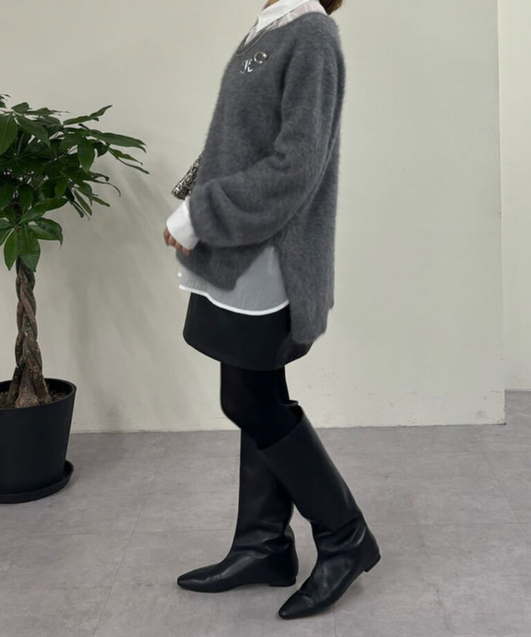  「レザースカートパンツ」|チノ|