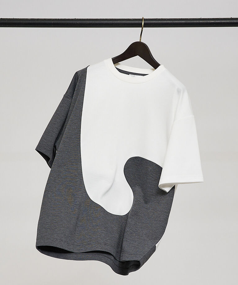 ABAHOUSE「【ウズマキ】アシンメトリー 配色 オーバーサイズ ポンチ Tシャツ」|Tシャツ・カットソー|