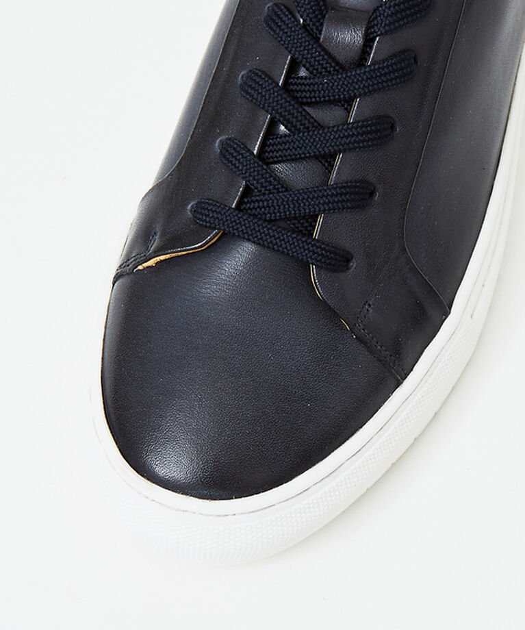 alfredoBANNISTER「【SHOO IN SHOE】究極のベーシック オールレザースニーカー」|スニーカー|
