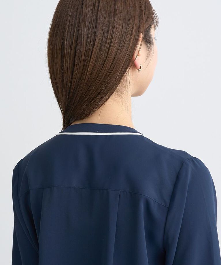 earth music&ecology「バイカラータックブラウス　25SS オフィス 春 夏」|シャツ・ブラウス|