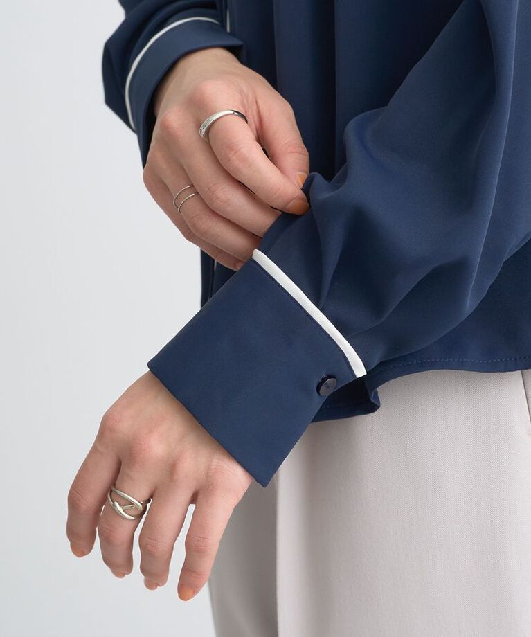 earth music&ecology「バイカラータックブラウス　25SS オフィス 春 夏」|シャツ・ブラウス|