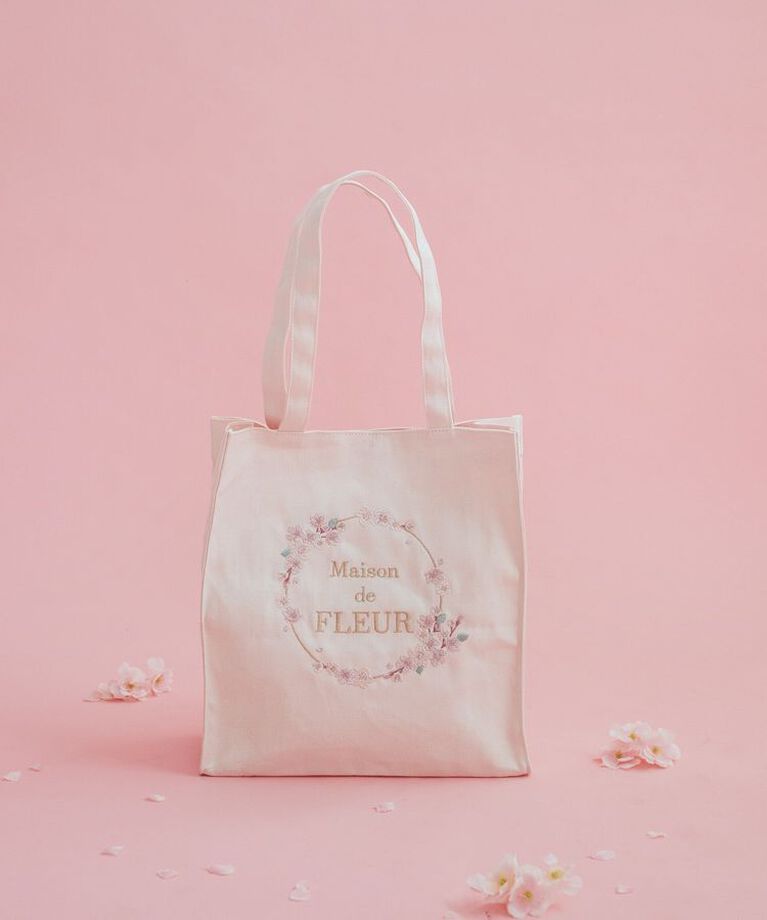 Maison de FLEUR「sakura刺繍スクエアトートバッグ」|トートバッグ|