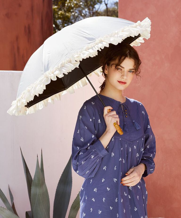 Maison de FLEUR「遮光&UV CUT フリル傘　日傘」|傘|