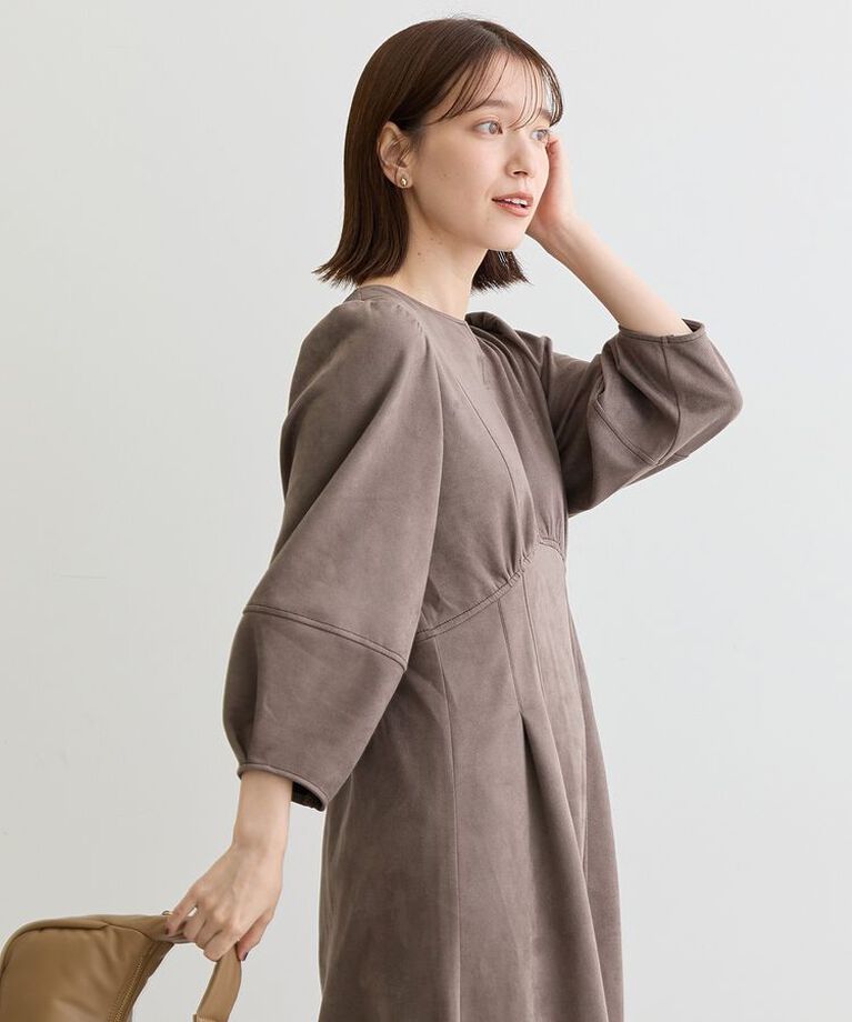 Green Parks「・ELENCARE DUE スエードポンチタックワンピ」|ワンピース|
