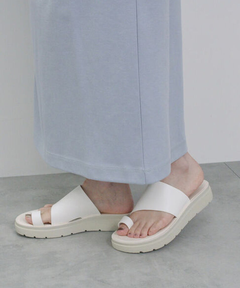 Samansa Mos2 blue「【ふっくらクッション】厚底トングサンダル」|ビジネス・ドレスシューズ|