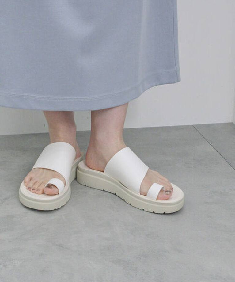 Samansa Mos2 blue「【ふっくらクッション】厚底トングサンダル」|ビジネス・ドレスシューズ|