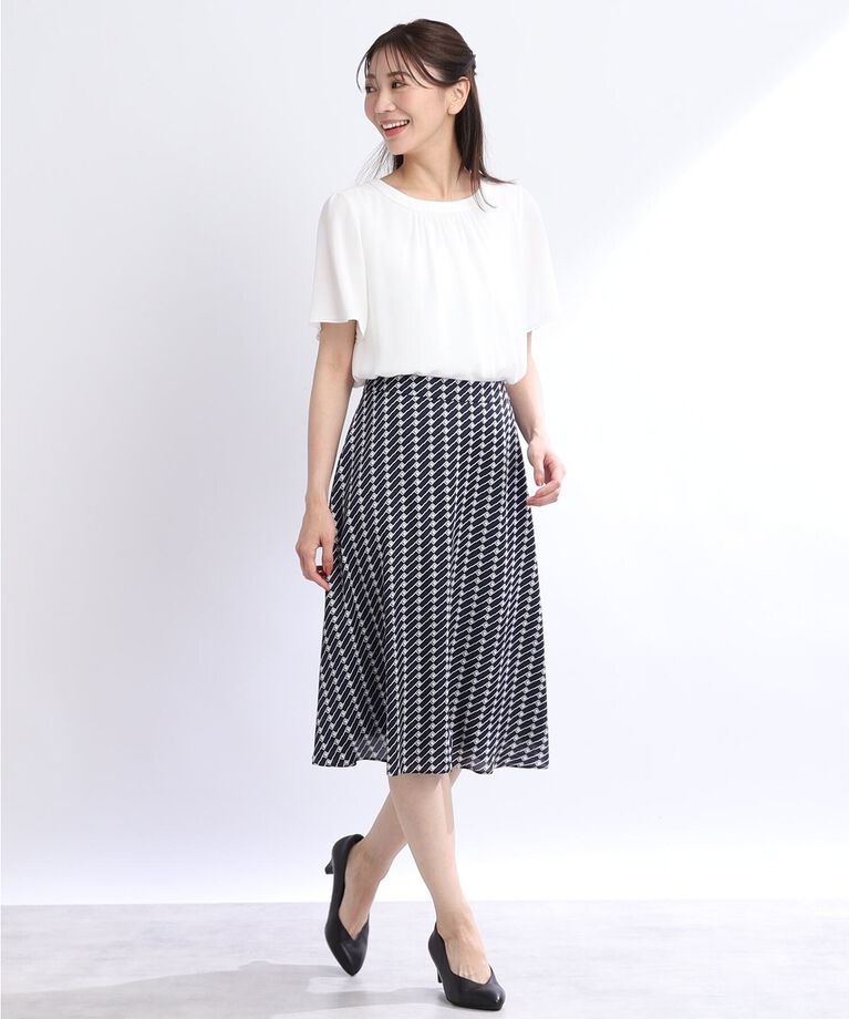 Reflect「【UVカット／接触冷感／マシンウォッシュ可】スクエアネックタックブラウス」|Tシャツ・カットソー|