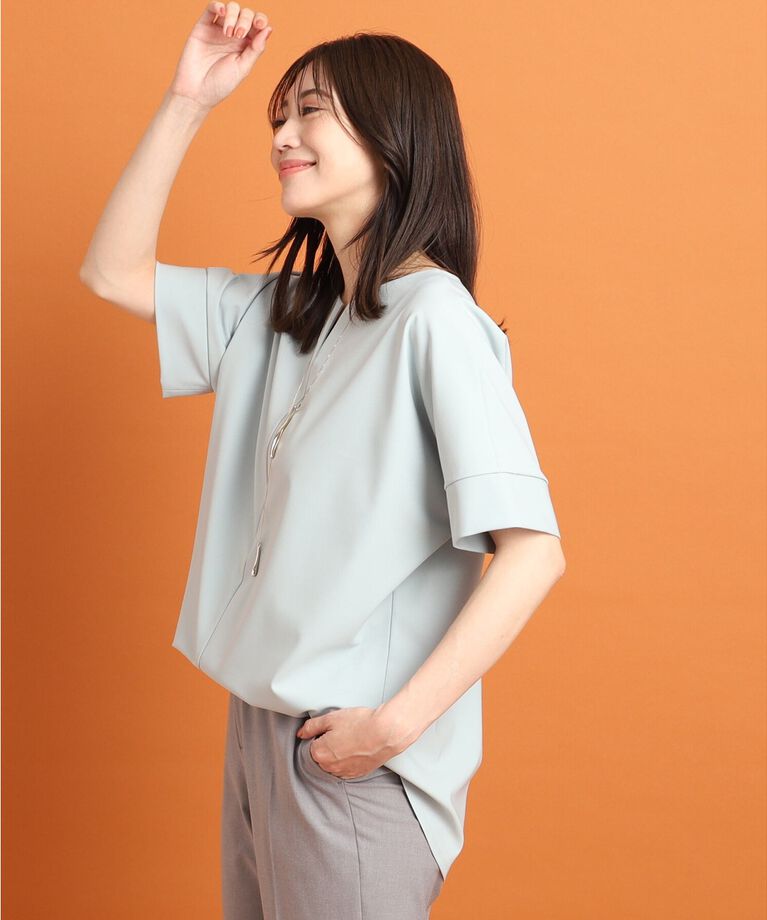 Reflect「【SALE／UVカット／接触冷感／マシンウォッシュ可】スキッパーネックブラウス」|Tシャツ・カットソー|