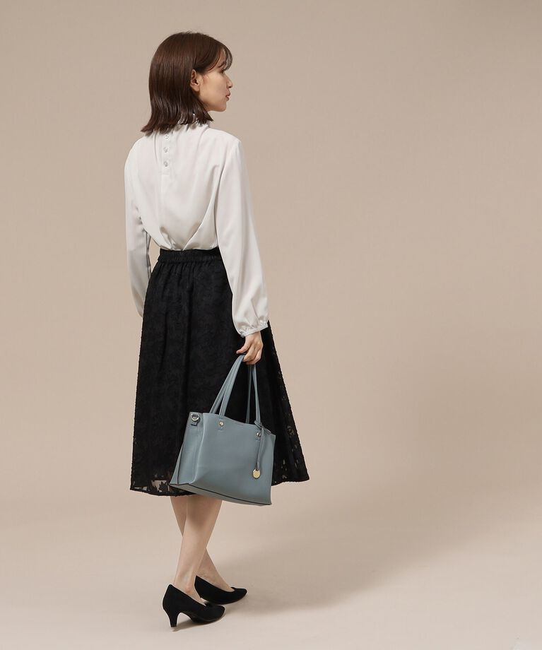 SHOO･LA･RUE「【S-3L/通勤/デイリー/セレモニーにも】フリルスタンドカラーブラウス【CIRCRIC】」|シャツ・ブラウス|