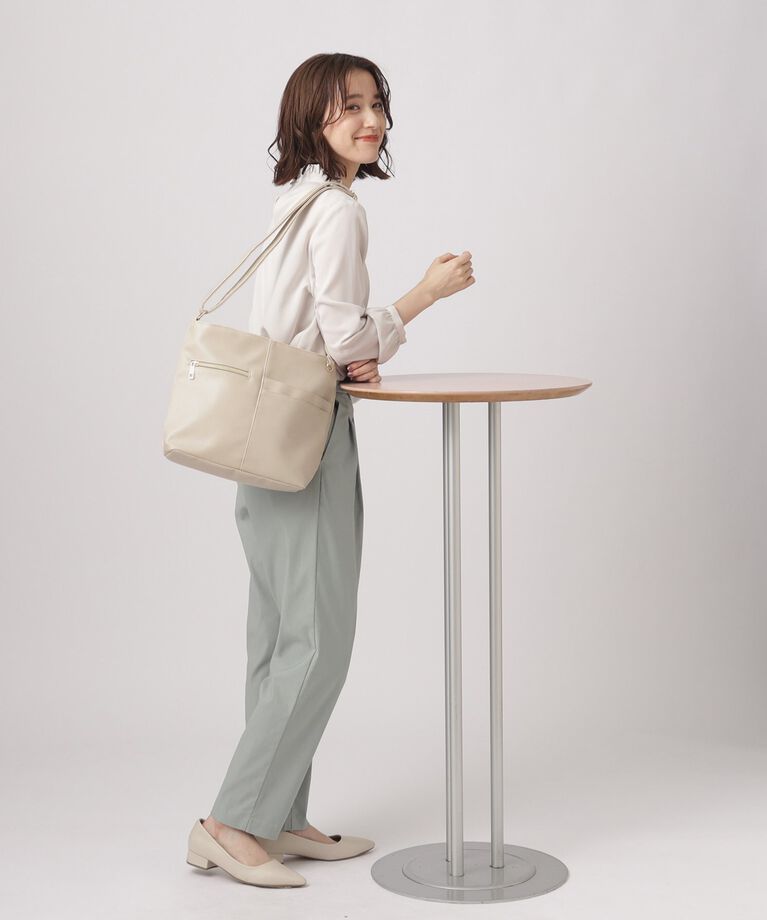 SHOO･LA･RUE「【プレゼントにも】毎日持ちたい ポケット切り換えショルダーバッグ」|ショルダー・メッセンジャー|