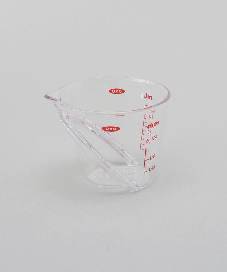 212 KITCHEN STORE「ミニアングルドメジャーカップ 60ml  ＜OXO オクソー＞」|食器・キッチングッズ|