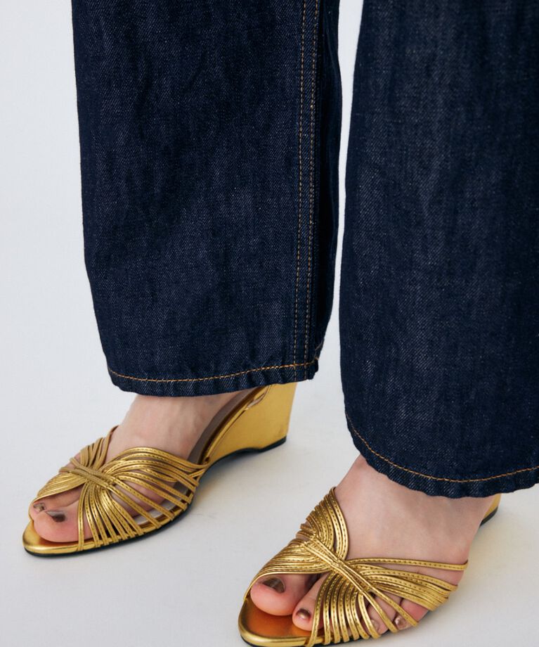 MOUSSY「NARROW STRAP WEDGE サンダル」|サンダル|GLD