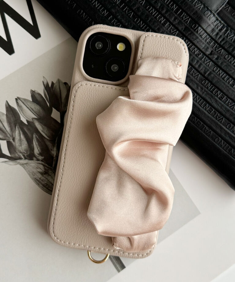 UNiCASE「Classy Scrunchie Case iPhoneケース スマホケース カード収納 ミラー iPhone16シリーズ/15Pro/15/14/13」|モバイルケース|Beige
