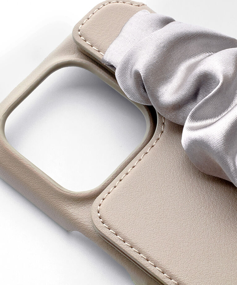 UNiCASE「Classy Scrunchie Case iPhoneケース スマホケース カード収納 ミラー iPhone16シリーズ/15Pro/15/14/13」|モバイルケース|