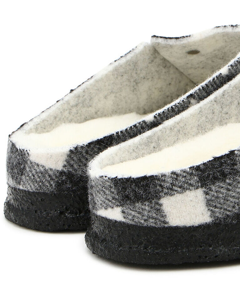 BIRKENSTOCK「【ビルケンシュトック】ツェルマット シアリング/プレイドホワイト フェルト/ルームシューズ メンズ」|サンダル|