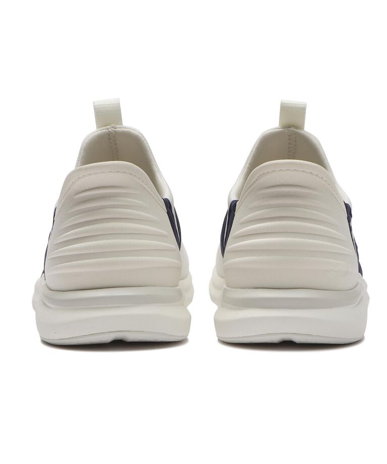 PUMA「【PUMA】W PROWL 3 EASE IN W2」|スニーカー|