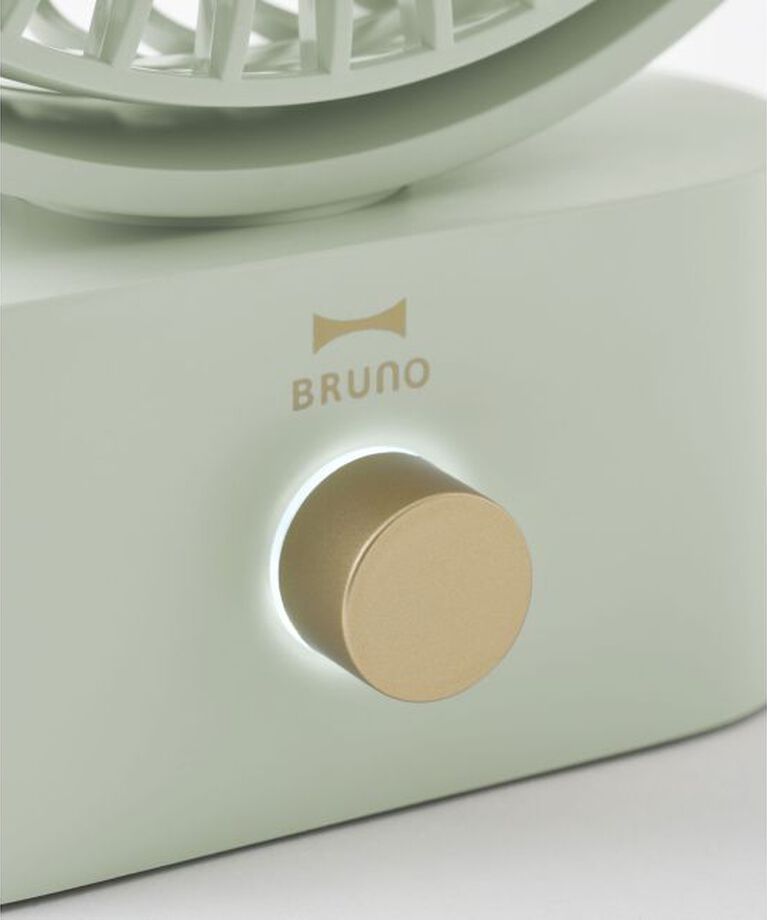 BRUNO「ポータブルスイングデスクファン」|電化製品|