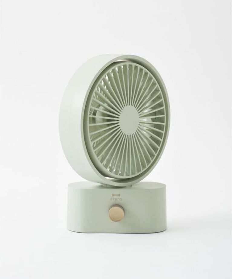 BRUNO「ポータブルスイングデスクファン」|電化製品|