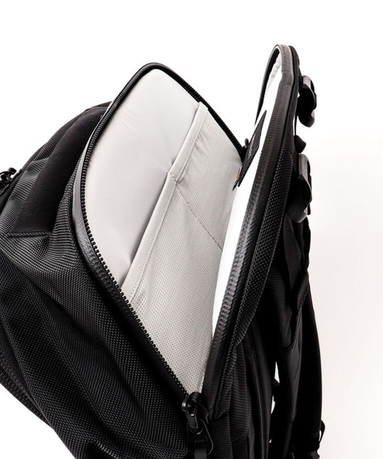 NOLLEY'S goodman「【WEXLEY/ウェクスレイ】VERNON CORDURA BALLISTIC BLACK VRN200」|リュック|