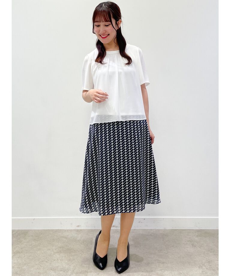 Reflect「【UVカット／接触冷感／マシンウォッシュ可】スクエアネックタックブラウス」|Tシャツ・カットソー|
